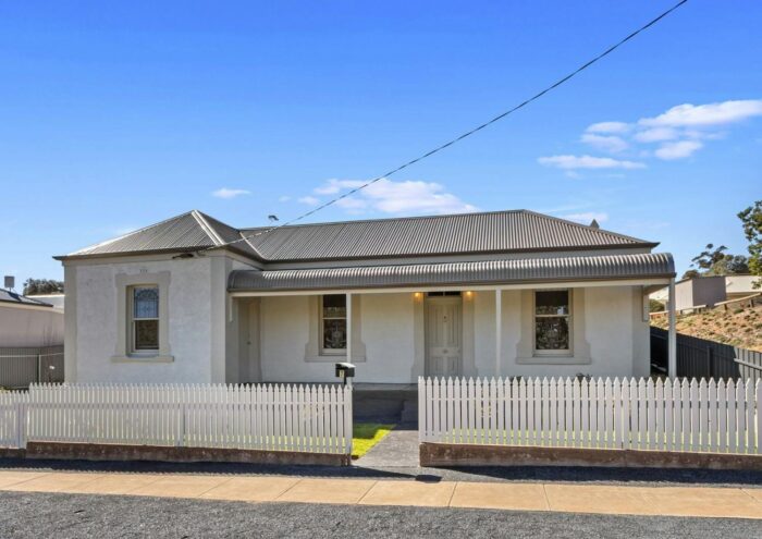 7 Hannan St Eudunda SA 5374 Australia