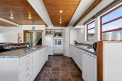 8B Kiely Lane Queenstown Central Queenstown Otago 9300 New Zealand