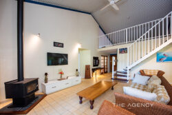 51 Caves Rd Abbey WA 6280 Australia