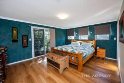 51 Caves Rd Abbey WA 6280 Australia