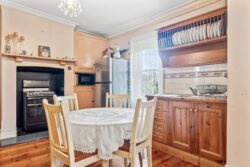 2 Linden St West Hindmarsh SA 5007 Australia