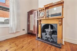 2 Linden St West Hindmarsh SA 5007 Australia