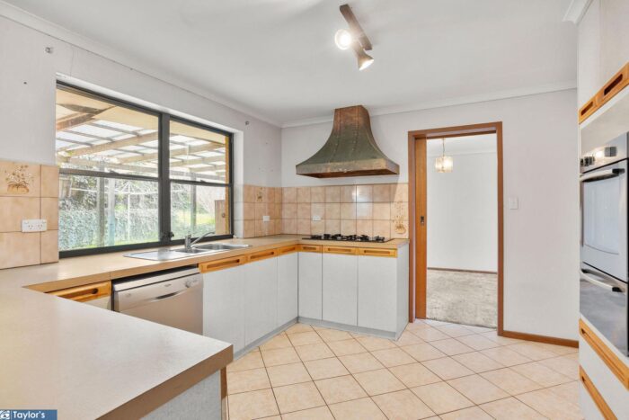 19 Lydia Ave Surrey Downs SA 5126 Australia