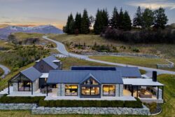 19 Mill Farm Lane Arrowtown Queenstown-Lakes Otago 9371 New Zealand