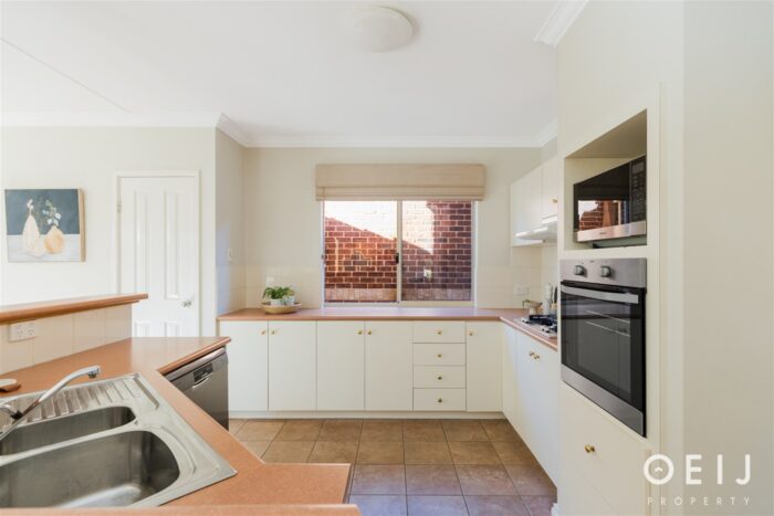58B Geddes St Victoria Park WA 6100 Australia