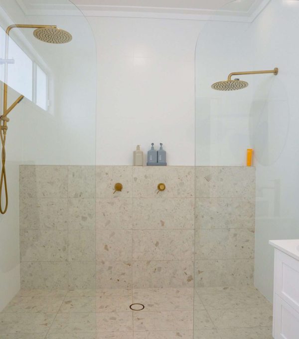 Shower Screens Taree