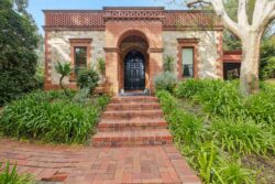 35 Royal Ave Burnside SA 5066 Australia
