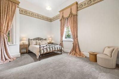35 Royal Ave Burnside SA 5066 Australia