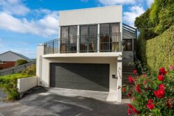 71 Sligo Terrace Roslyn Dunedin City Otago 9010 New Zealand