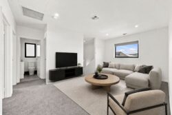 11 Sparrow St Googong NSW 2620 Australia