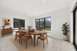 11 Sparrow St Googong NSW 2620 Australia