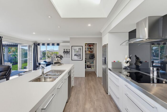 25 Parklea Avenue Halswell Christchurch City Canterbury 8025 New Zealand