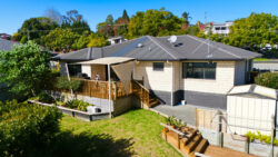 31 Discovery Avenue Welcome Bay Tauranga Bay of Plenty 3112 New Zealand