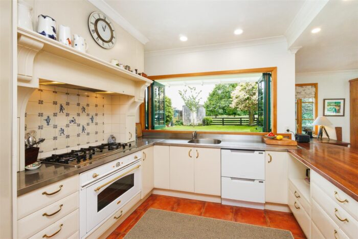 552 Porewa Road Marton Rangitikei Manawatu / Whanganui 4787 New Zealand