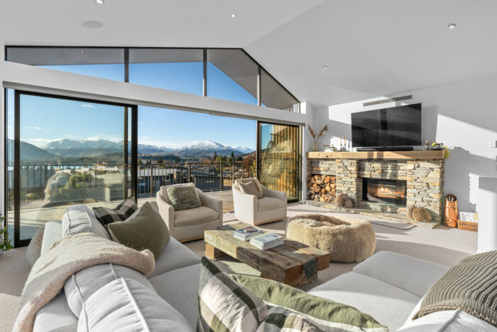 71 West Meadows Drive Wānaka Queenstown-Lakes Otago 9305 New Zealand