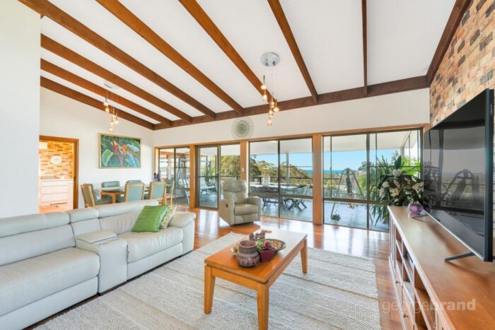 9 Yeramba Cres Terrigal NSW 2260 Australia