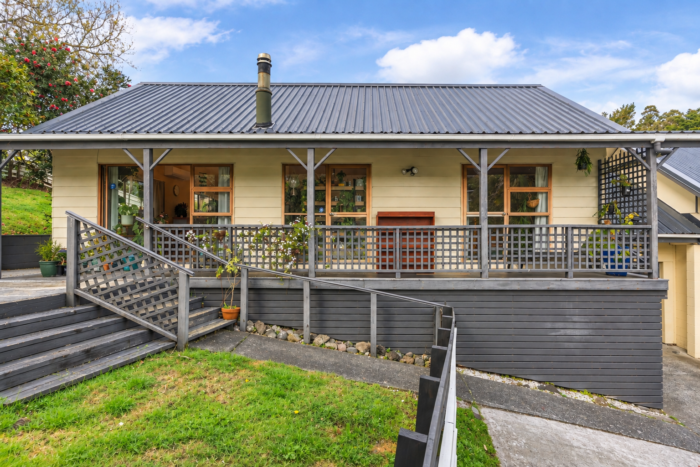 86A Mountbatten Avenue Hillcrest North Shore City Auckland 0627 New Zealand
