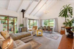 86A Mountbatten Avenue Hillcrest North Shore City Auckland 0627 New Zealand
