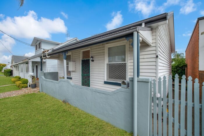 30 Annie Street Wickham NSW 2293 Australia