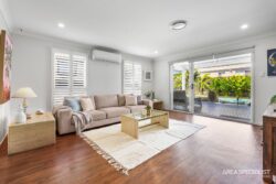 31 Pelican Parade Jacobs Well QLD 4208 Australia