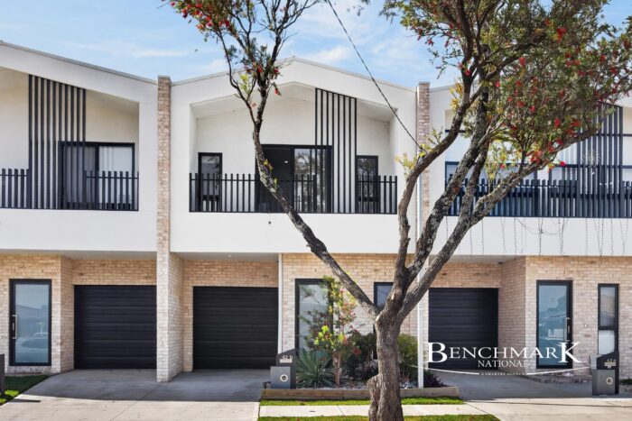 43B Craig Ave Moorebank NSW 2170 Australia