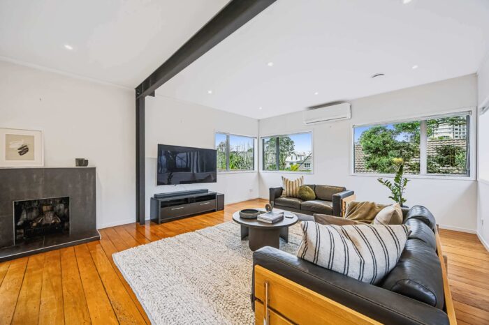 20 Bracken Avenue Takapuna North Shore City Auckland 0622 New Zealand