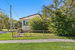 68 Bayview Rd Brighton QLD 4017 Australia