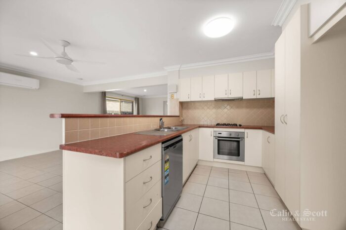 23 McKinlay Cres Murrumba Downs QLD 4503 Australia