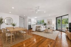 13 Clifford Cres Banora Point NSW 2486 Australia