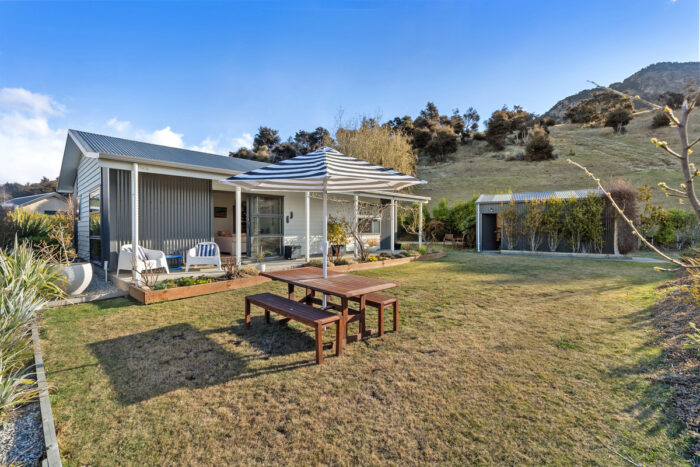 23 Mallard Street Albert Town Wanaka Otago 9305 New Zealand