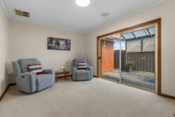 18 Dempster Ct Greenwith SA 5125 Australia