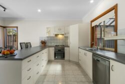 18 Dempster Ct Greenwith SA 5125 Australia