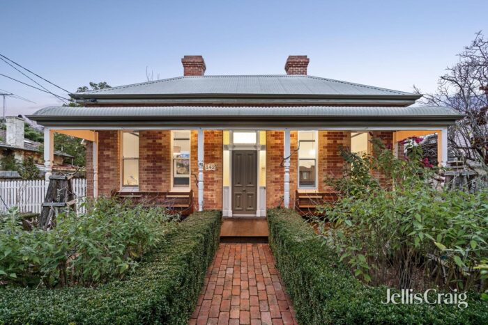 142 Donald St Brunswick VIC 3056 Australia