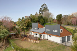32 Freeburn Road Pyes Pa Tauranga Bay of Plenty 3112 New Zealand