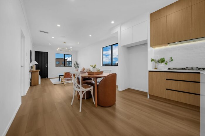 8 Gemstone Park Road Rosehill Papakura Auckland 2113 New Zealand
