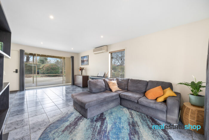 47 Abercorn Cres Isabella Plains ACT 2905 Australia