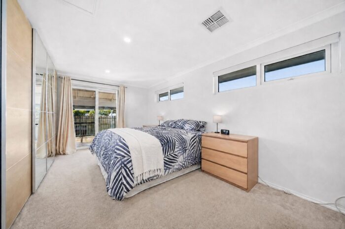 136 Glengarry Dr Duncraig WA 6023 Australia