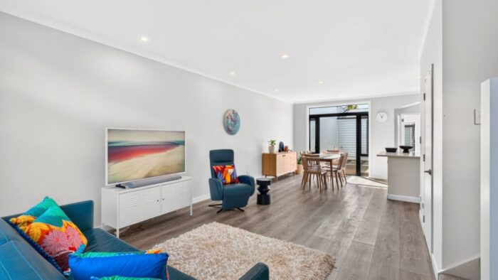 34 Gunner Drive Te Atatū Peninsula Waitakere City Auckland 0610 New Zealand