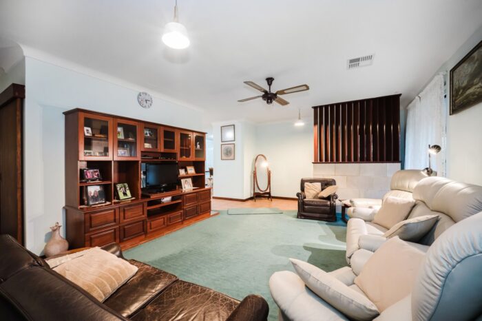 32 Hestia Pl San Remo WA 6210 Australia