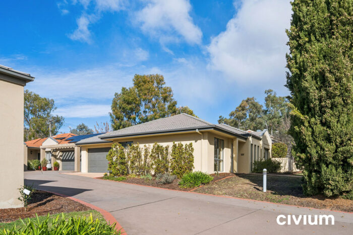 1/59 Hodgson Cres Pearce ACT 2607 Australia