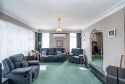 49 Carnarvon Street Glengarry Invercargill Southland 9810 New Zealand