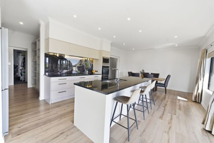 69 Hawkridge Heights Bethlehem Tauranga Bay of Plenty 3110 New Zealand