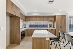 9B Dixon St Kardinya WA 6163 Australia