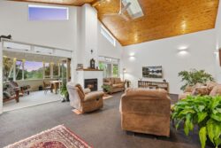 25 Gunbar Drive Welcome Bay Tauranga Bay of Plenty 3112 New Zealand