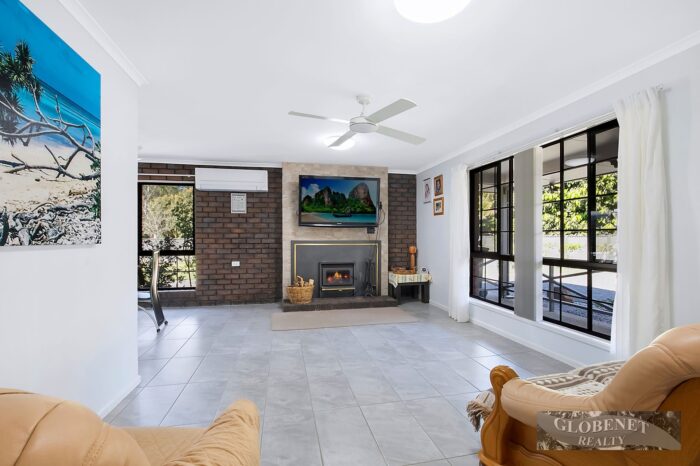 42 Palmridge Ct Deception Bay QLD 4508 Australia
