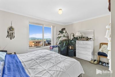 10/5 Pardoe Esplanade East Devonport TAS 7310 Australia