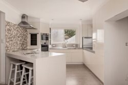 49 Fewings St Toowong QLD 4066 Australia