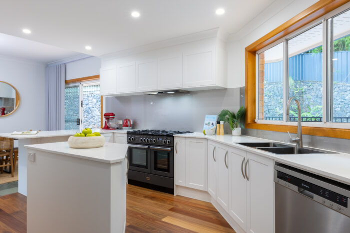 24 Ringway Pl Chapel Hill QLD 4069 Australia