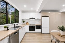 62 Iona Terrace Taringa QLD 4068 Australia