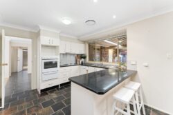 3 Stacey Cl Kariong NSW 2250 Australia
